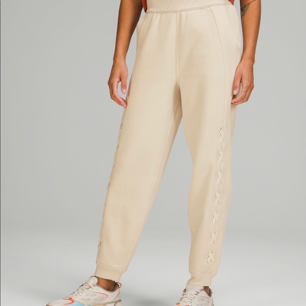 Lululemon Braided Detail High Rise Jogger